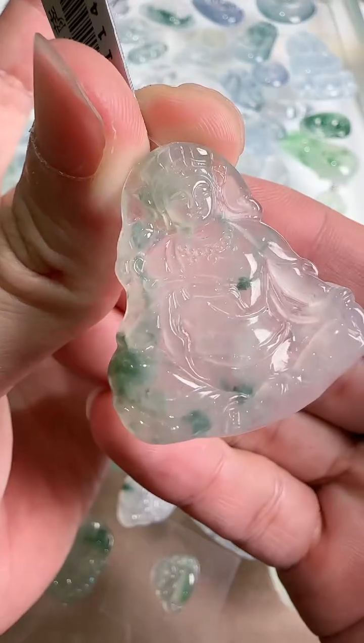 【闪购商品】翡翠吊坠(不含链)未镶嵌··