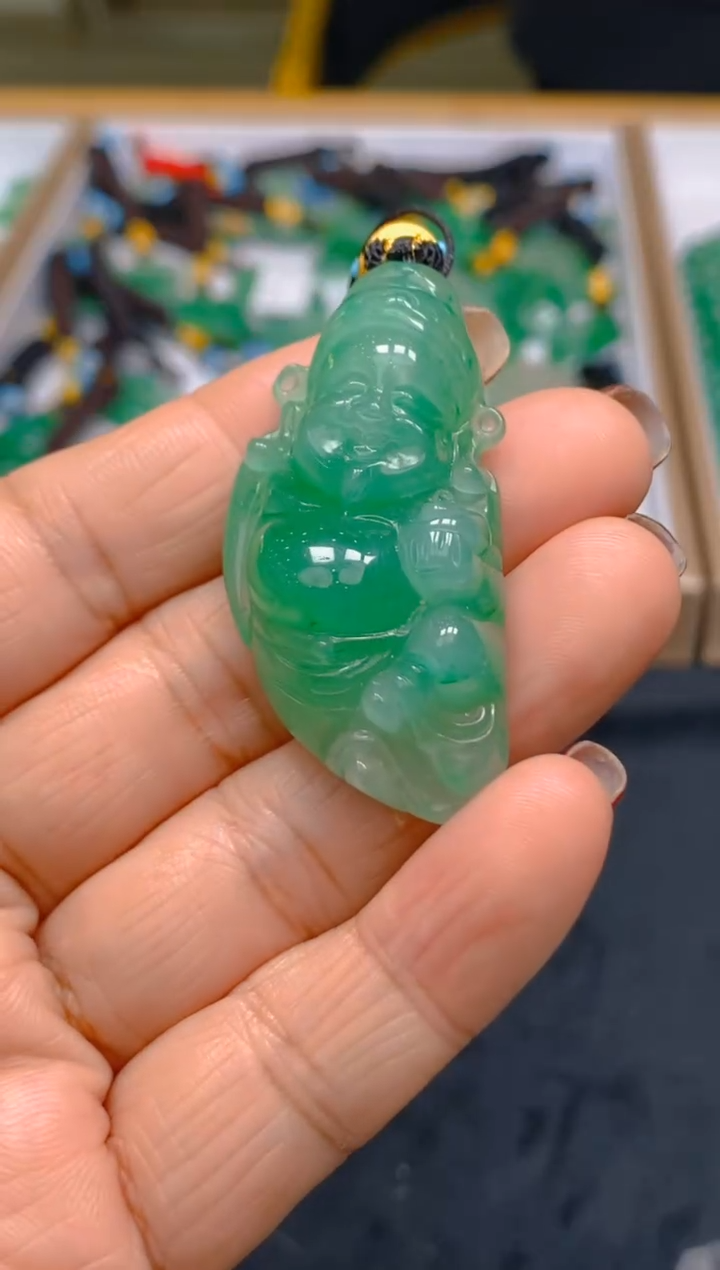 【闪购商品】石英质玉颈饰未镶嵌冰美人非洲翠2070