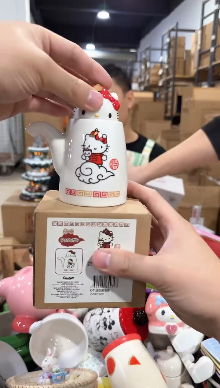 瓷片原盒kt猫酱油壶