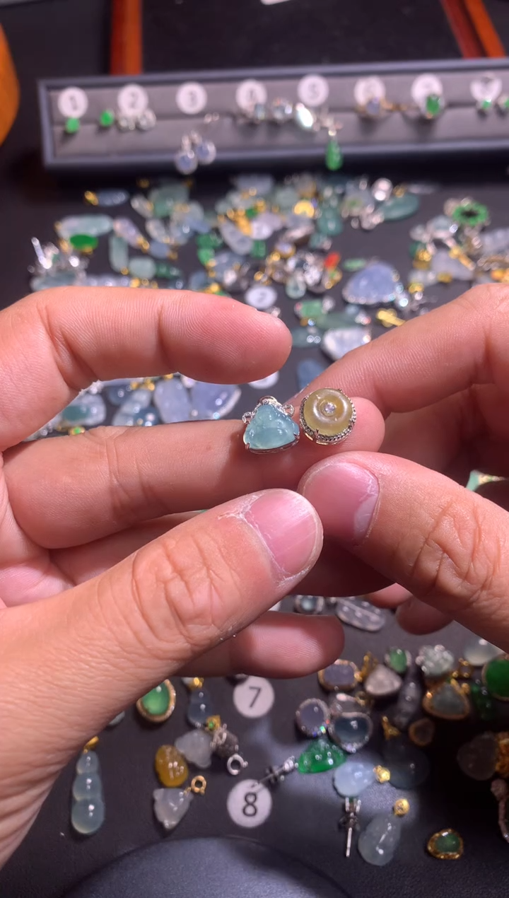 【闪购商品】翡翠吊坠(不含链)银S925镶嵌1