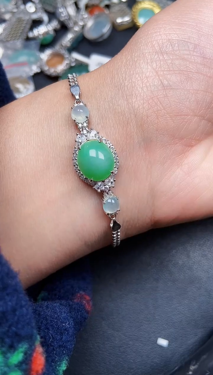 【闪购商品】翡翠颈饰银S925镶嵌3795