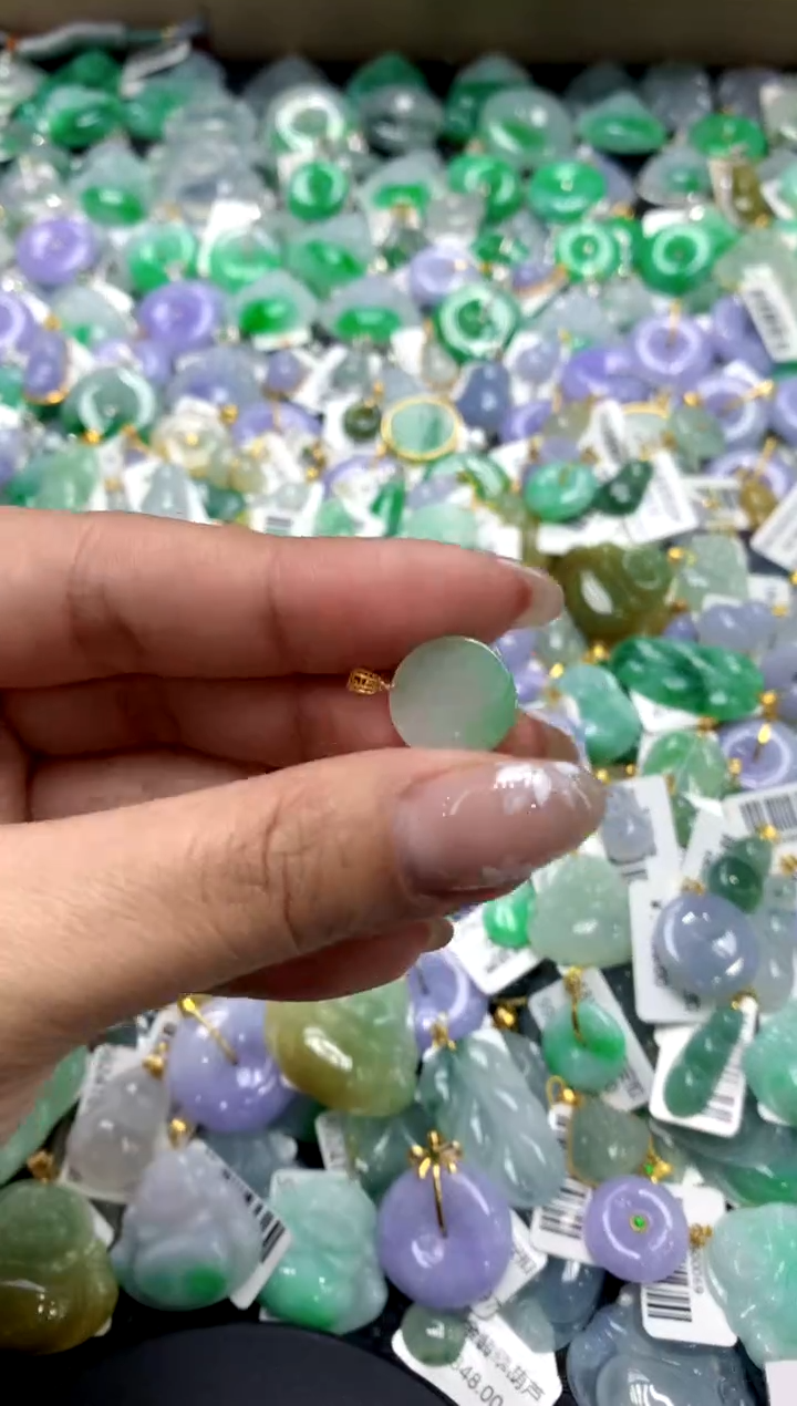 【闪购商品】翡翠颈饰18K金镶嵌111111111111111111