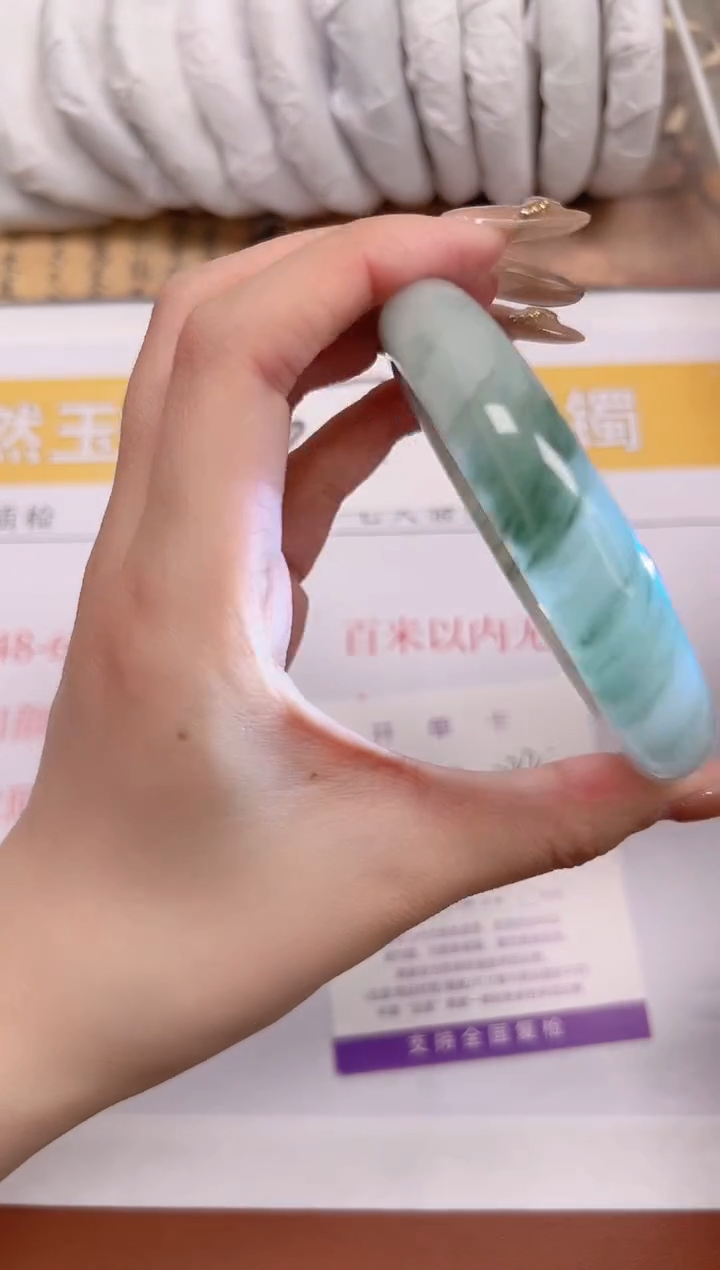 【闪购商品】石英质玉手镯未镶嵌K222-60.8