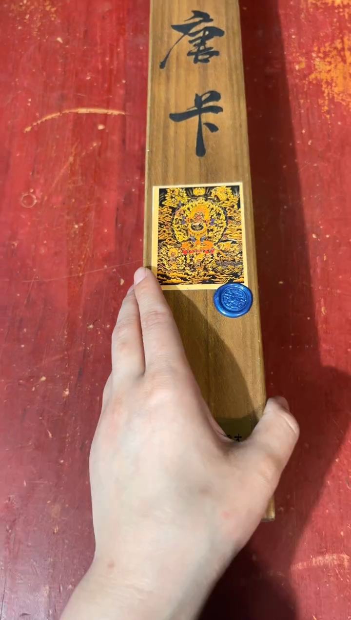 卷轴画龙妹的唐卡tk16