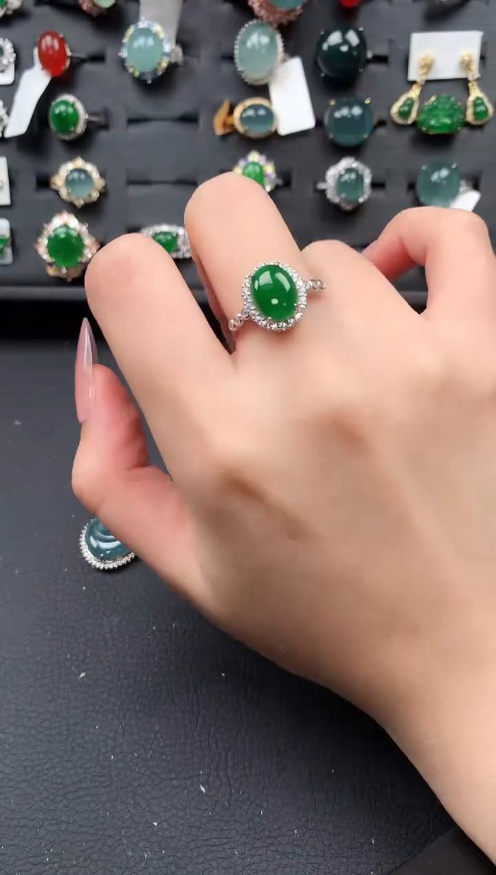 【闪购商品】翡翠戒指银S925镶嵌52141