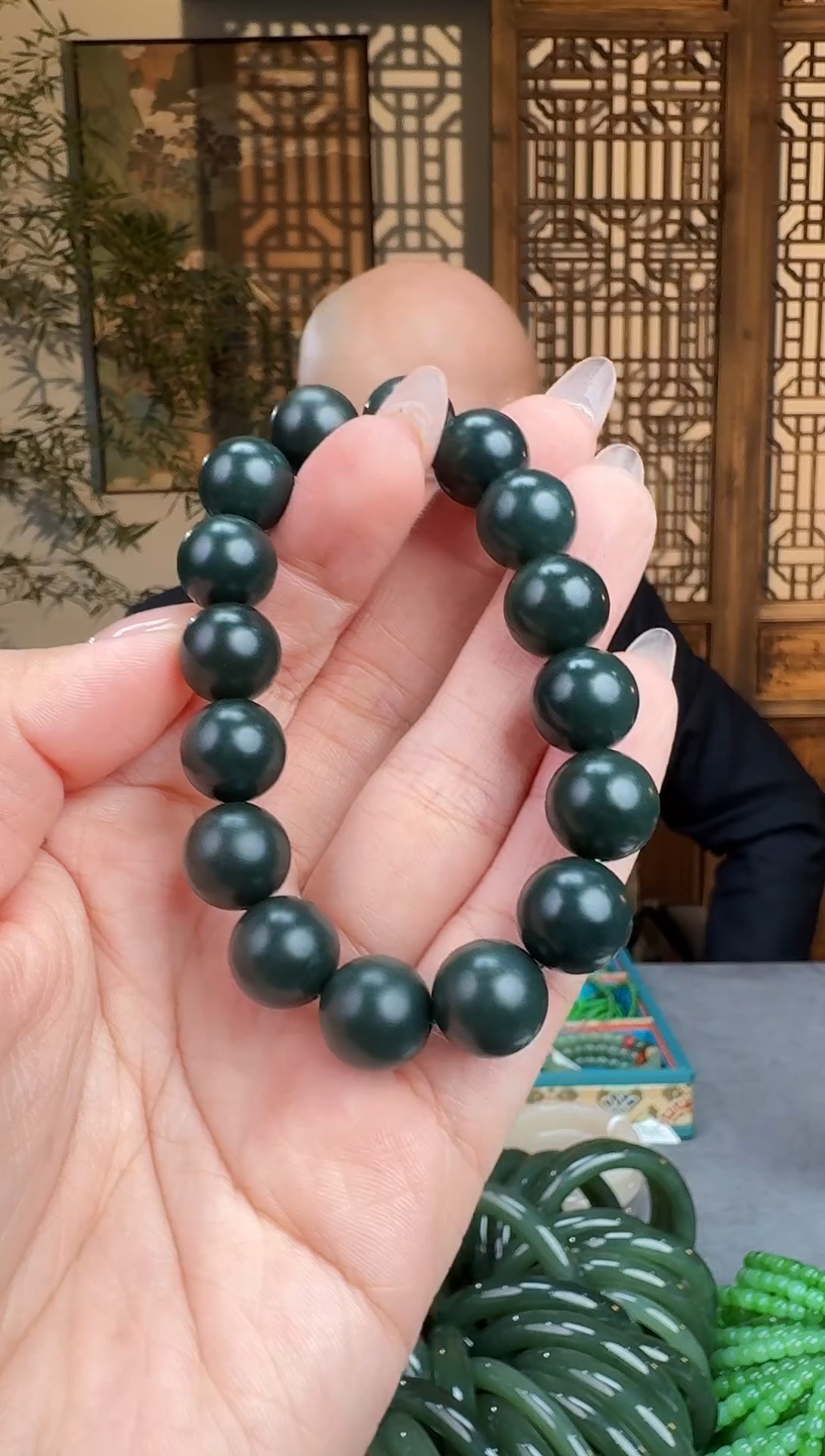 【闪购商品】和田玉手串未镶嵌沙枣青卡12mm