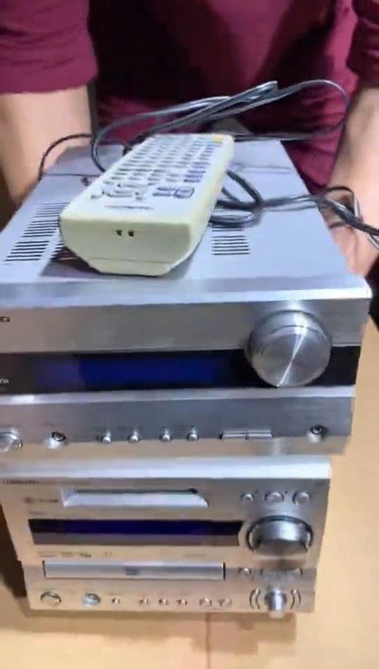 8新中古商品，瑕疵品，不保好坏。874