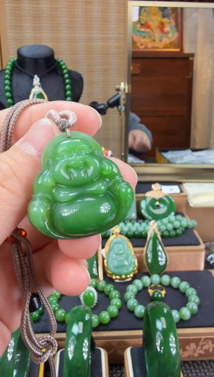 【闪购商品】和田玉（碧玉）吊坠(赠链)未镶嵌 