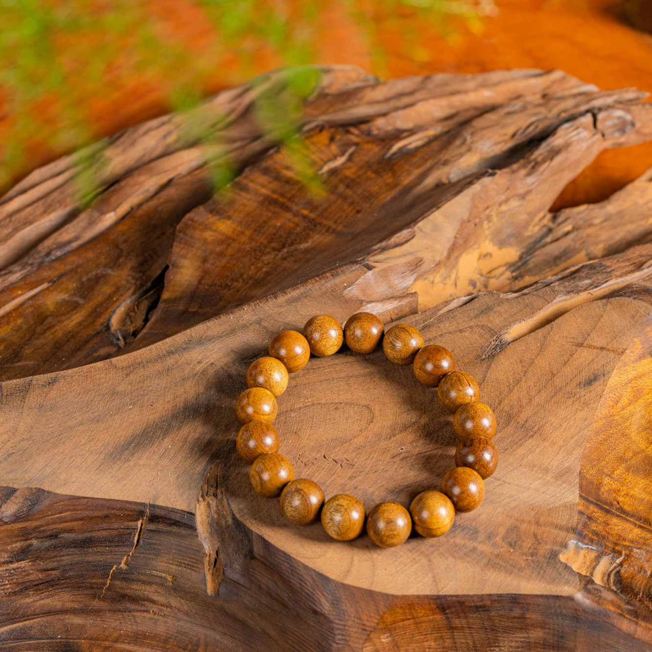 1.2正圆珠金丝楠木手串17颗