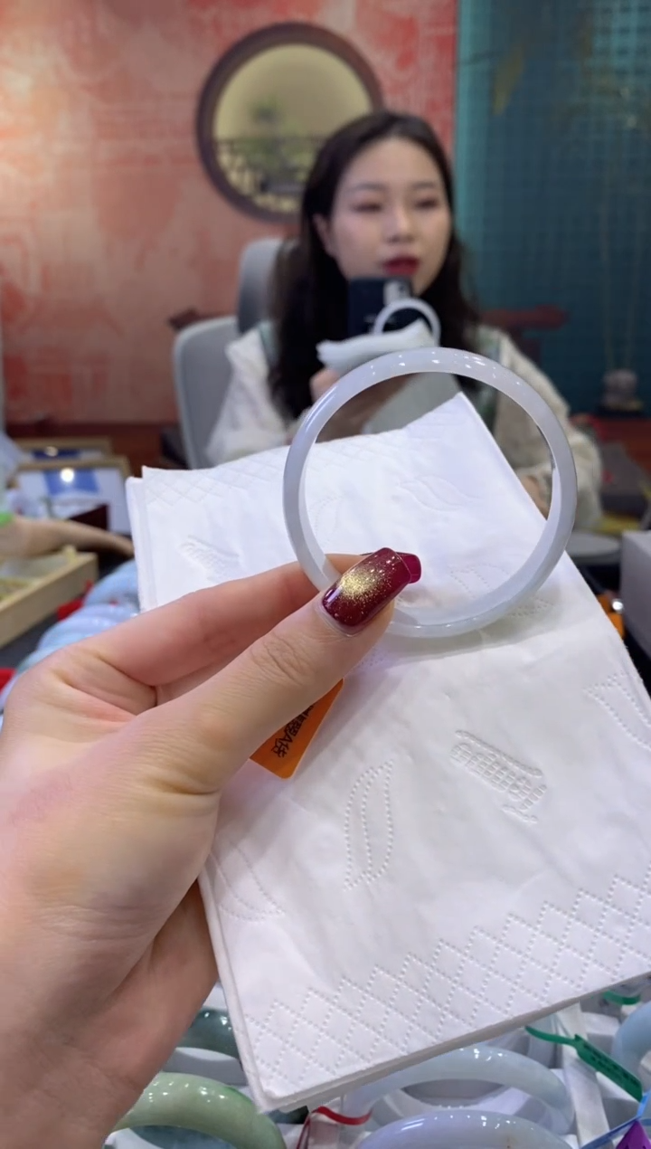 【闪购商品】翡翠手镯未镶嵌多人06297