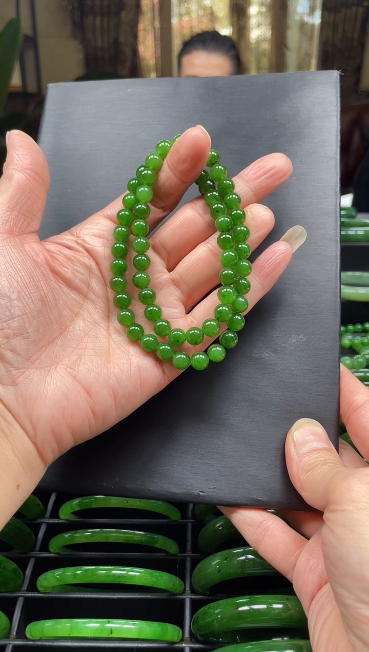 颈饰未镶嵌和田玉（碧玉）卡8微黑妈妈链（多样性发一）