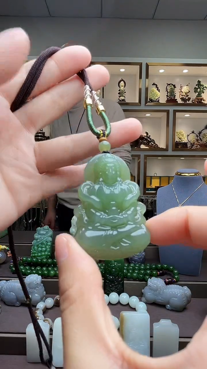 【闪购商品】和田玉颈饰未镶嵌苏