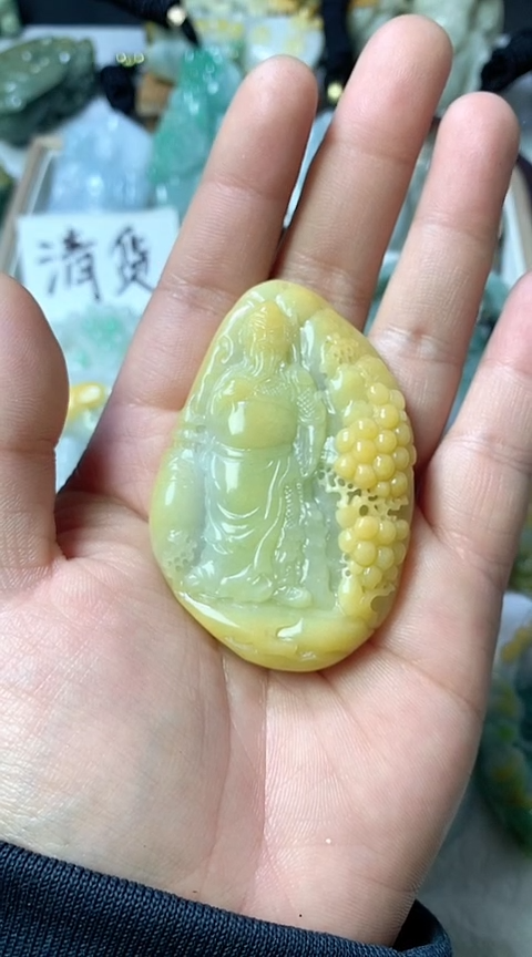 【闪购商品】翡翠颈饰未镶嵌翡翠
