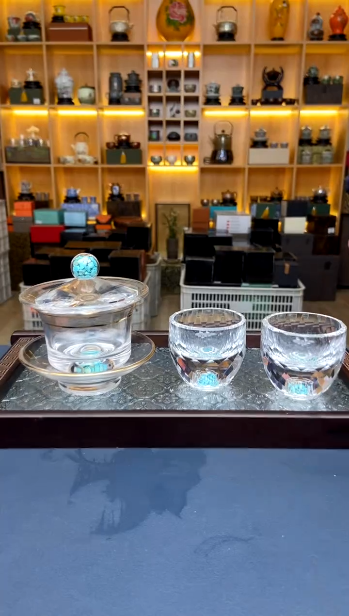 【闪购商品】撤柜高货，价格随便开@@ZH2250