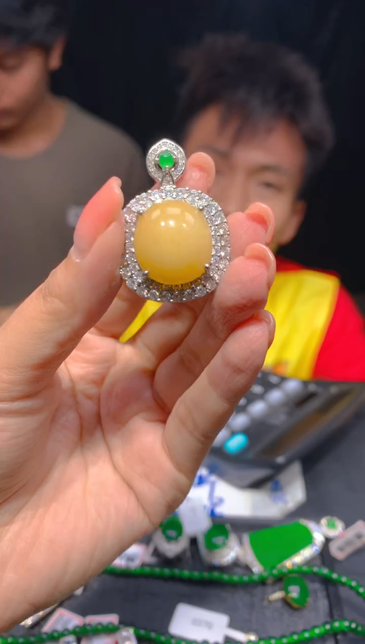 【闪购商品】定制翡翠未镶嵌201多样性发货（发其一）