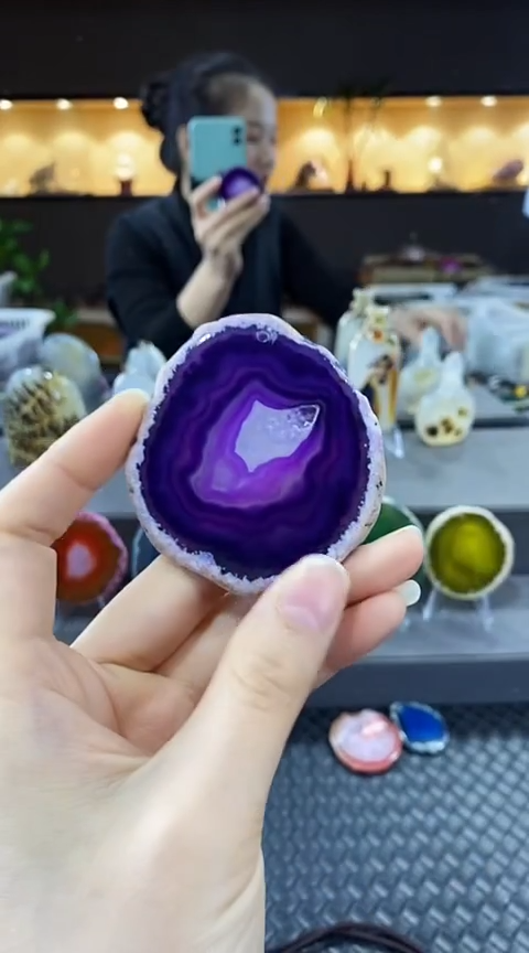 未镶嵌颈饰玛瑙/玉髓手***阳玛瑙