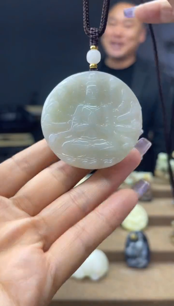 颈饰未镶嵌和田玉1