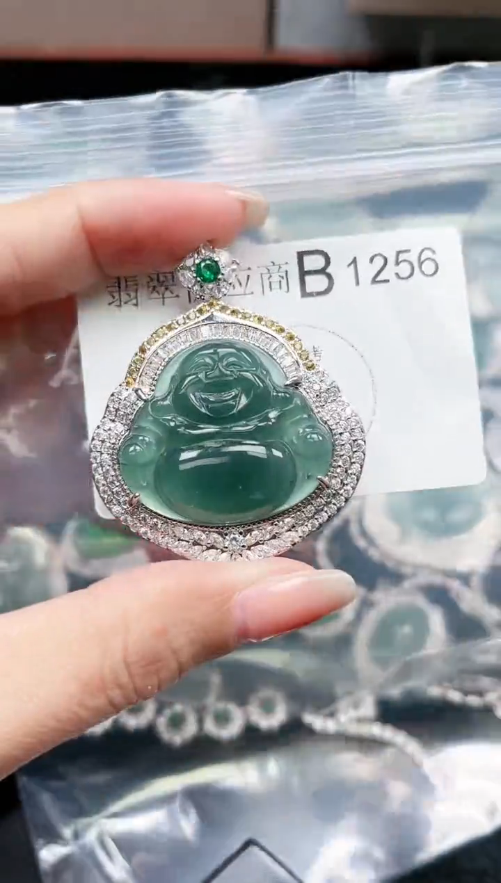 【闪购商品】翡翠颈饰未镶嵌1256赠皮绳