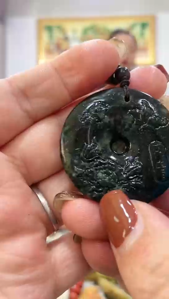 未镶嵌岫玉挂件 