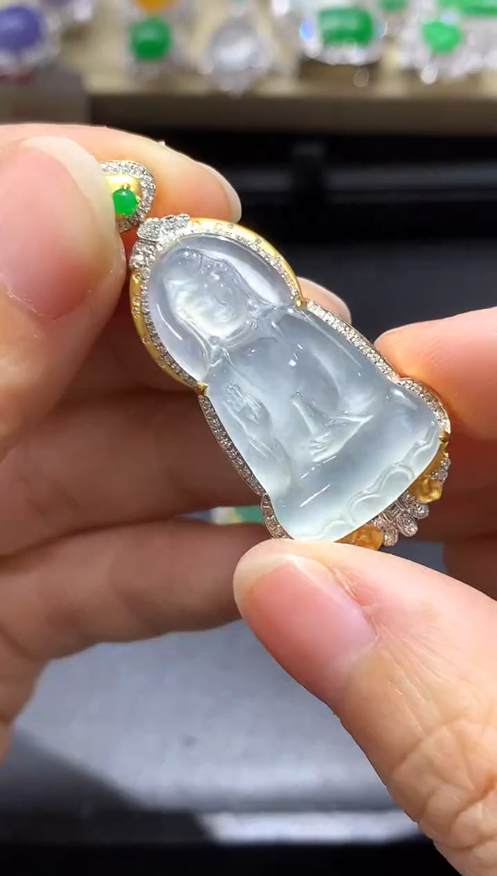 颈饰18K金镶嵌翡翠542-中国好珍宝