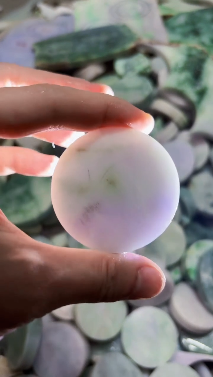 【闪购商品】翡翠颈饰未镶嵌A货吴玉2009