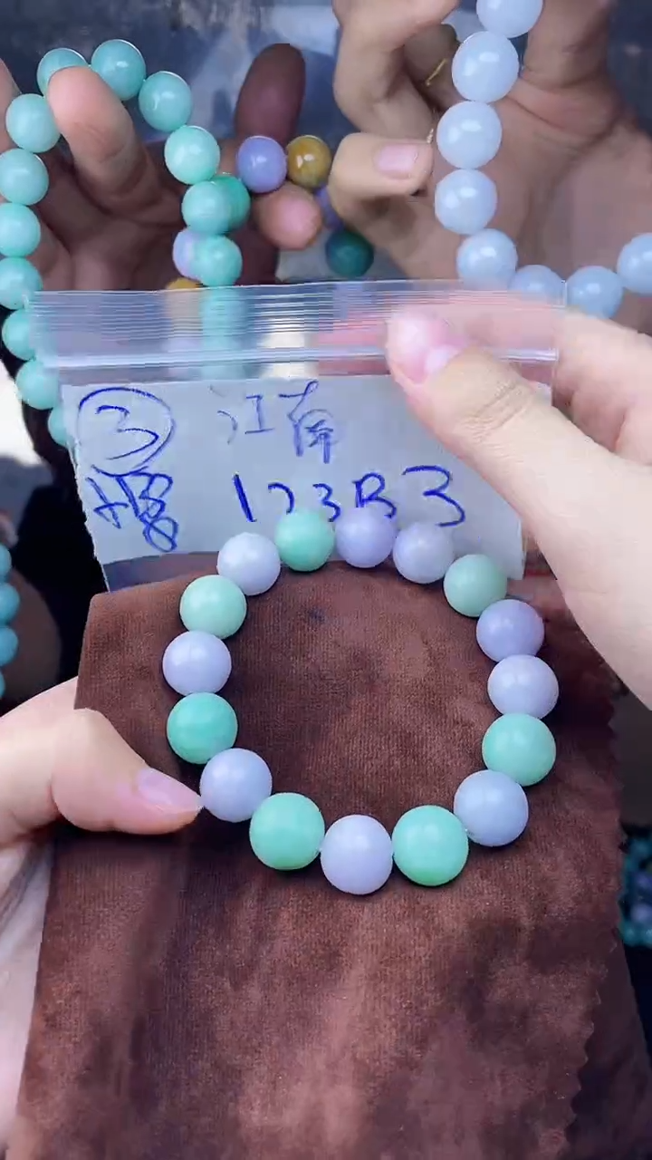 【闪购商品】定制翡翠未镶嵌珠串