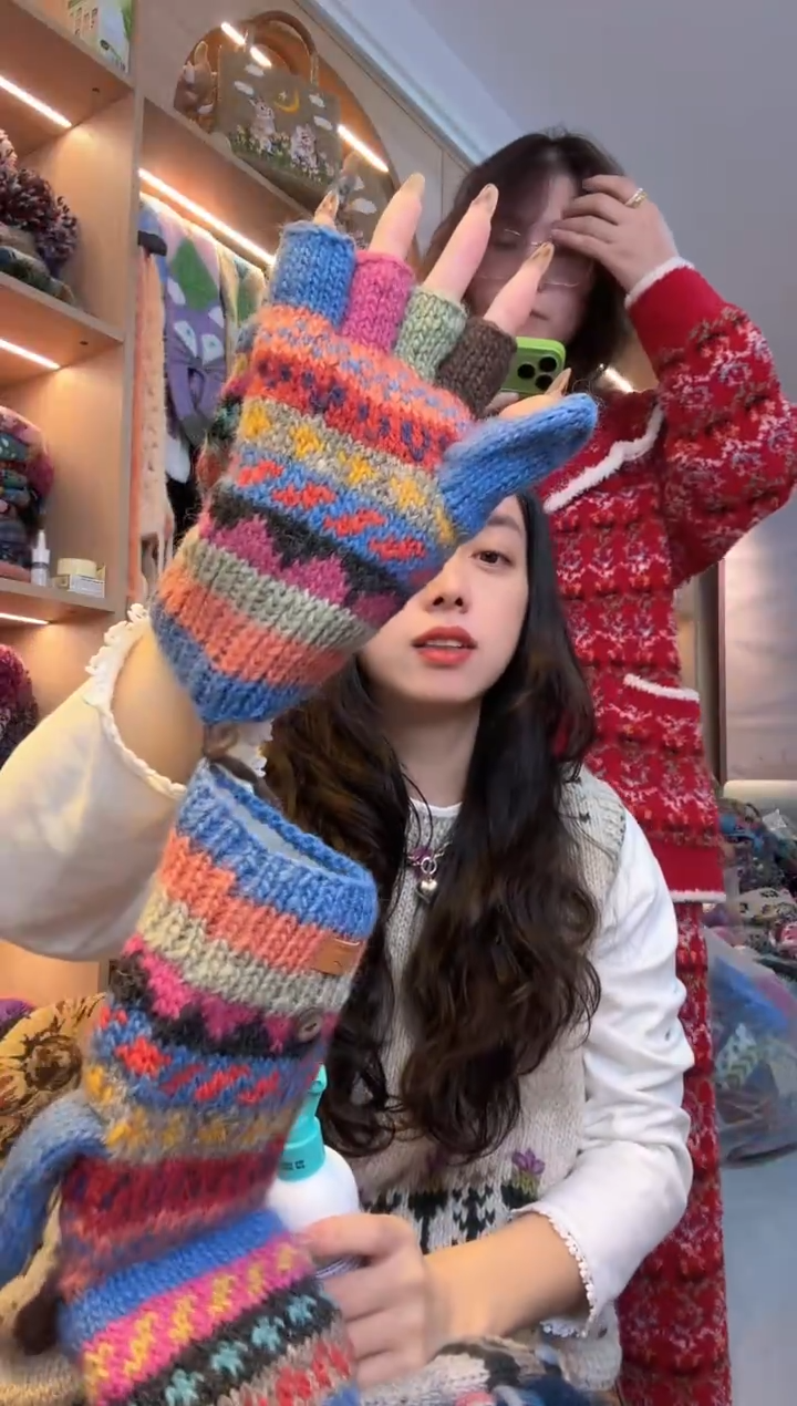 羊毛阿*百羊毛五指手套B381