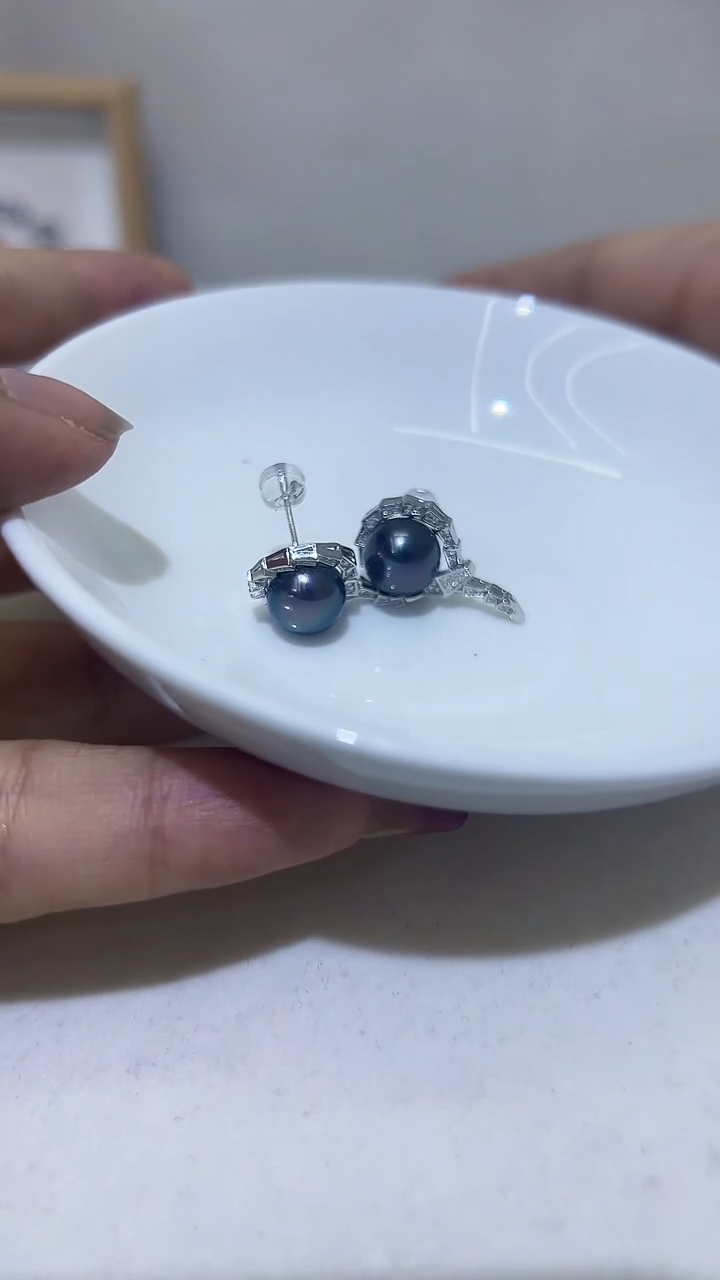 银S925镶嵌海水珍珠耳钉98