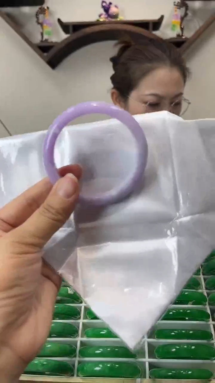 【闪购商品】砖雕闪18 圈口56.3 独货手镯