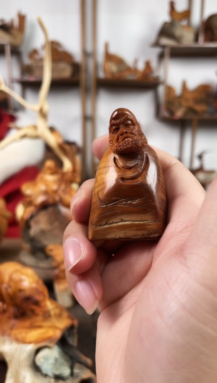 【闪购商品】柏木（崖柏）木雕太行崖柏