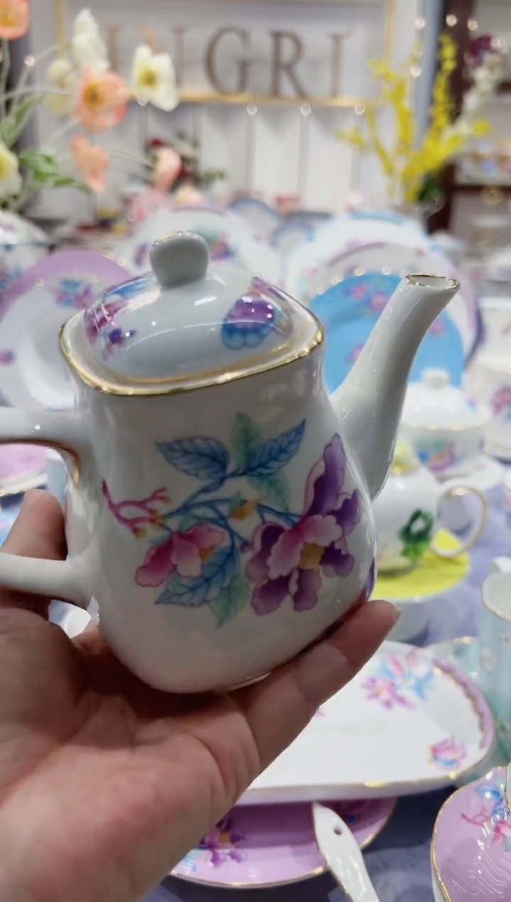 【闪购商品】36%以上骨粉骨瓷醋壶·