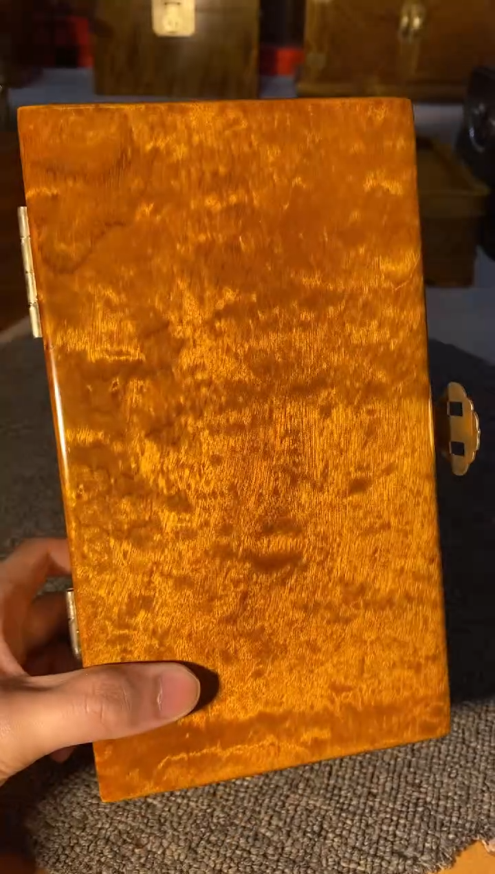 【闪购商品】金丝楠木艺金丝楠首饰盒F9