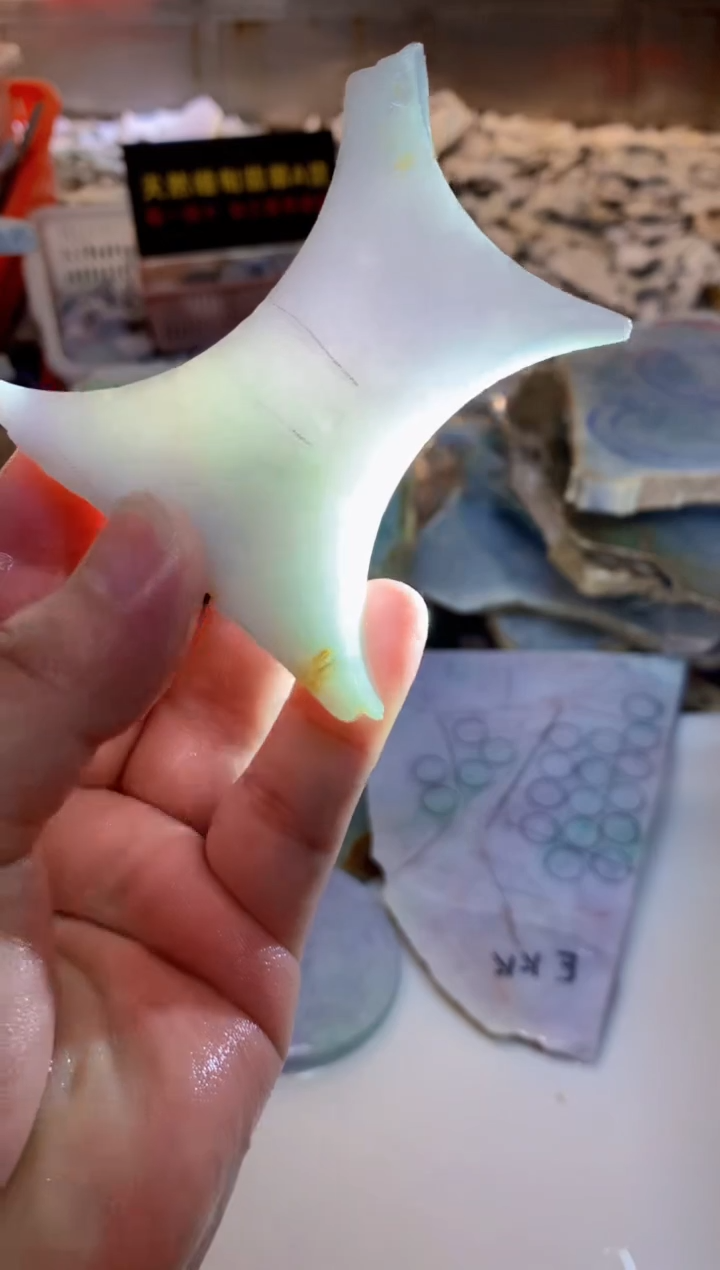 翡翠挂件未镶嵌0韩0翡翠珠宝 370