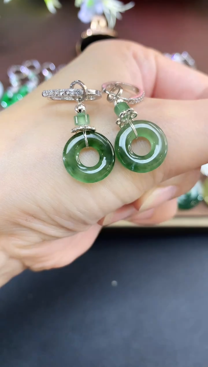 未镶嵌翡翠耳饰54买断场不退不换|