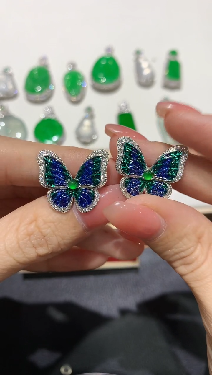 【闪购商品】翡翠吊坠(不含链)银S925镶嵌6多人多样性随机发货1件