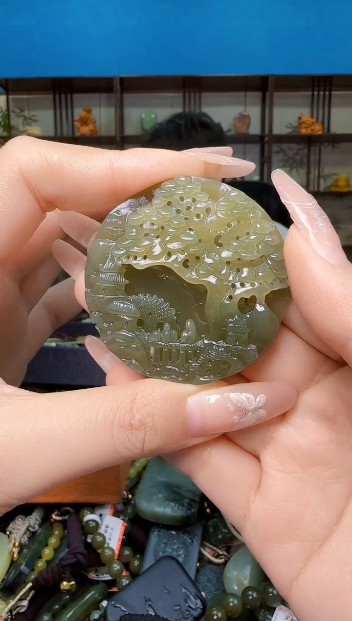 颈饰未镶嵌和田玉多样性发一