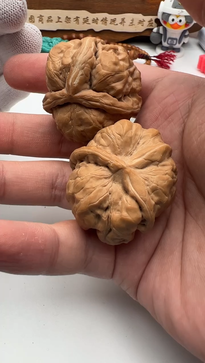 【闪购商品】文玩核桃把件文玩核桃