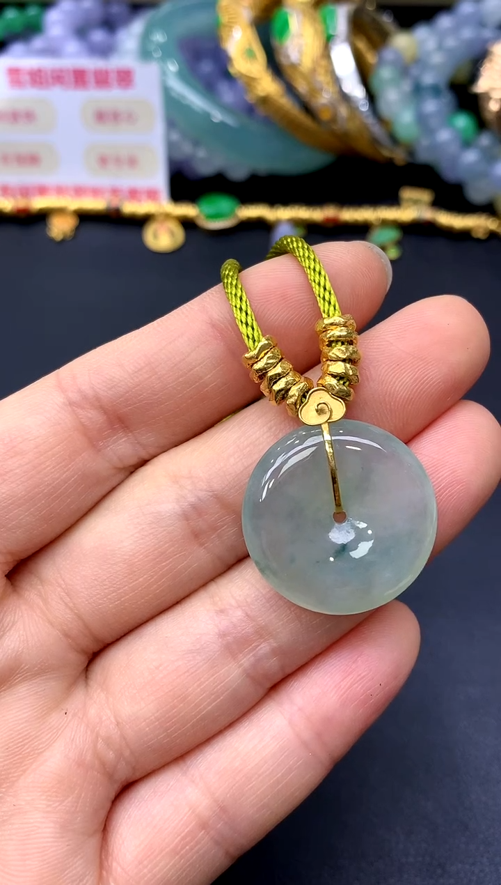 颈饰18K金镶嵌翡翠田***?185-中国好珍宝