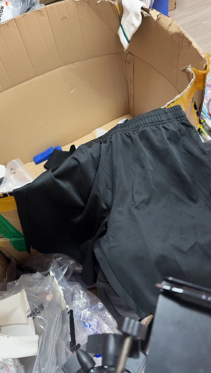 89号 微瑕正品  短裤L码