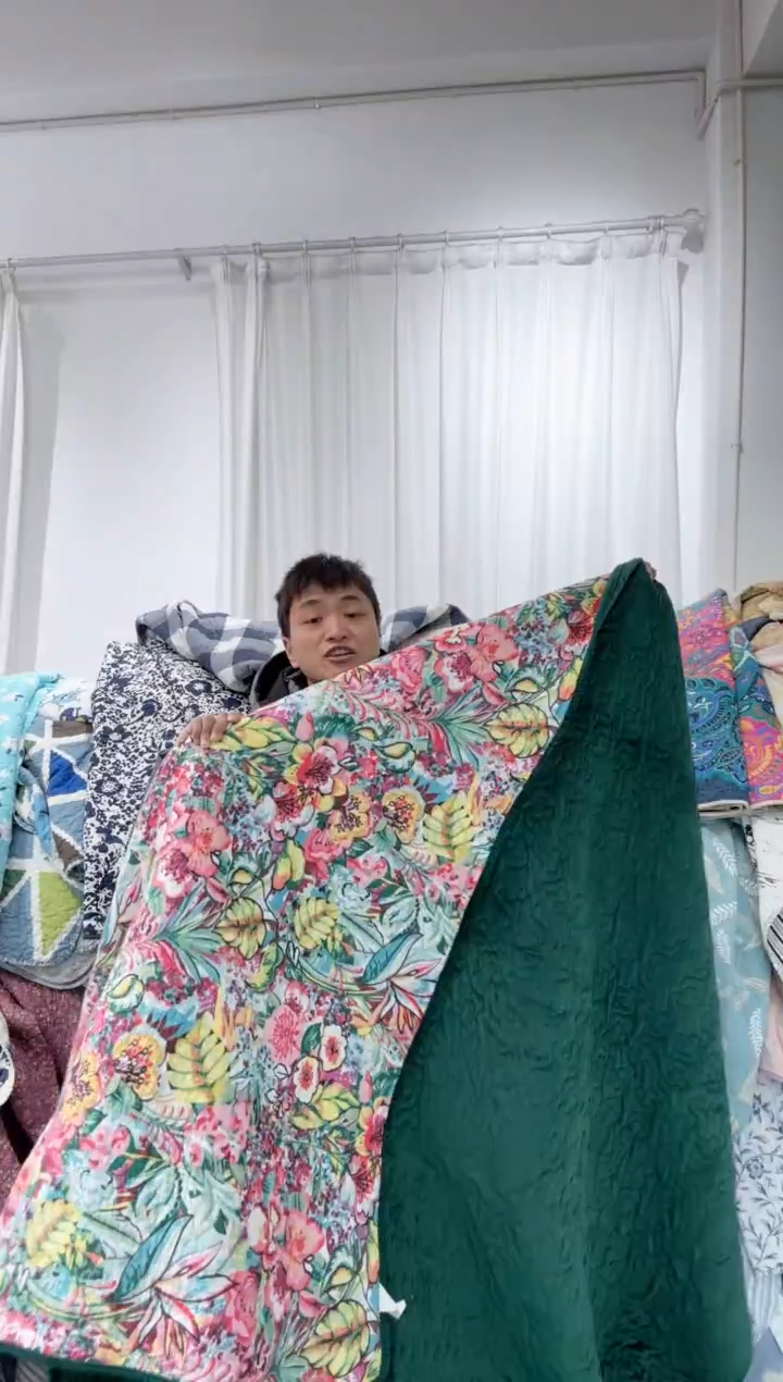 棉220*230纯棉绒床盖28号微瑕