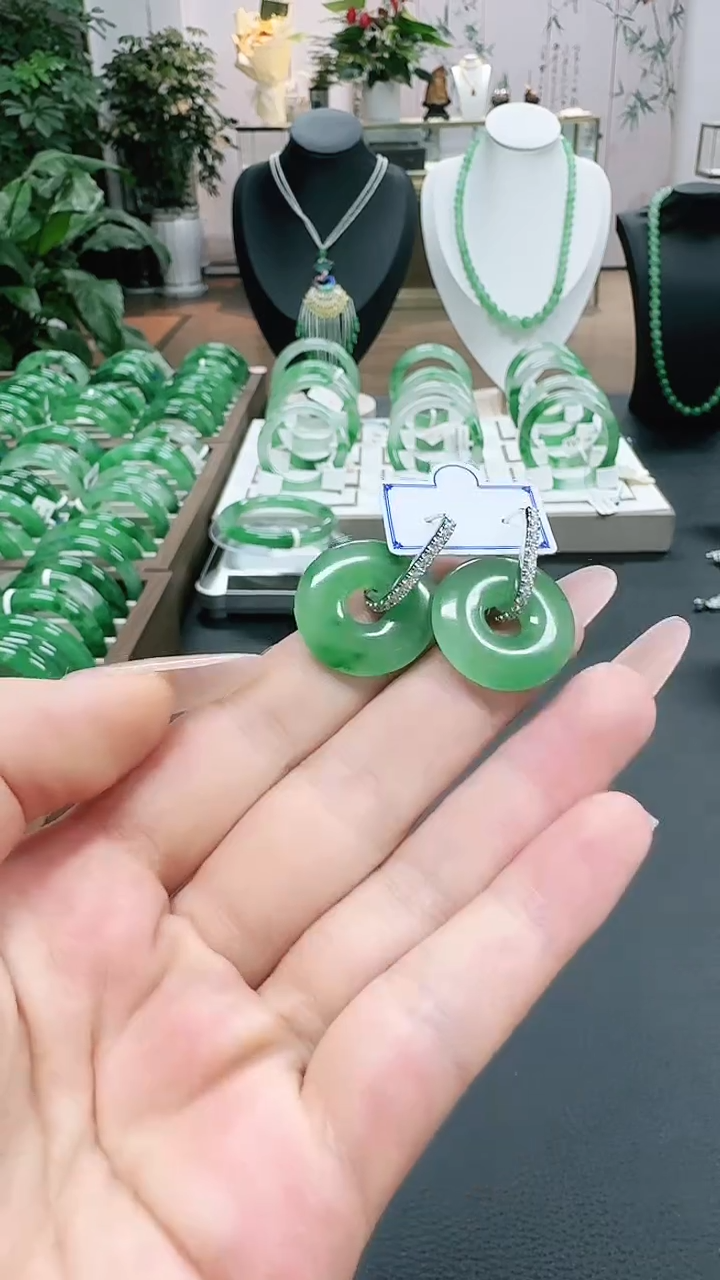 未镶嵌1石英质玉（非洲翠）/6498