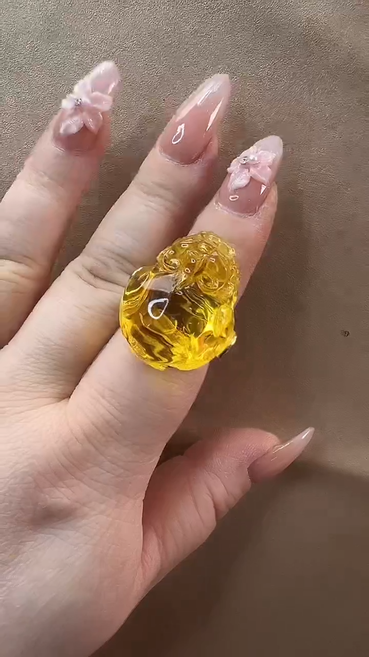 琥珀未镶嵌戒指戒指