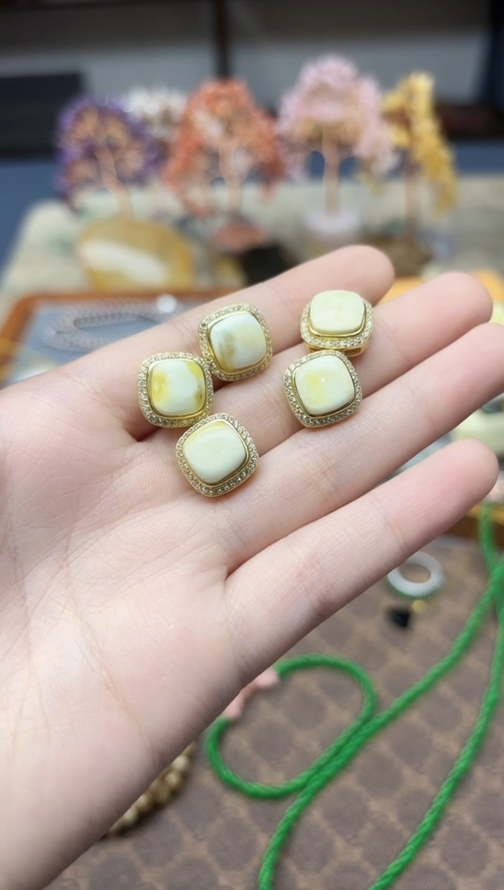 裸石蜜蜡银S925镶嵌s925银蜜蜡配饰13*7mmGW多样性发其一赠链
