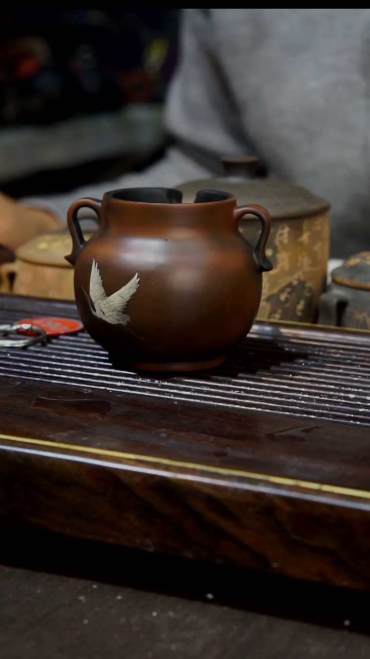 云南建紫陶微瑕  063  120cc