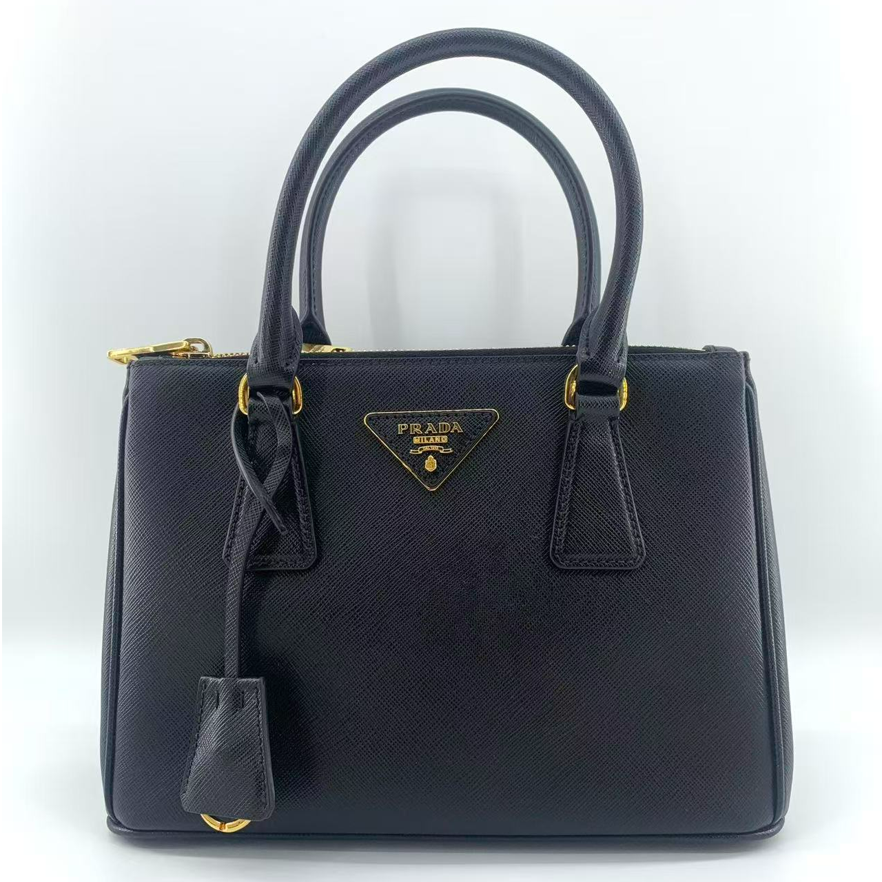 99新 Prada/普拉达 Prada/普拉达 黑金杀手mini斜挎包bwz12172