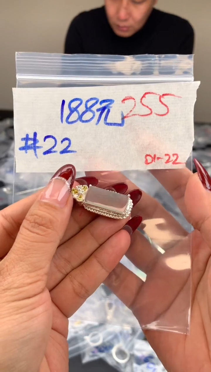 【闪购商品】定制翡翠未镶嵌毛货需精细抛光拍一发一