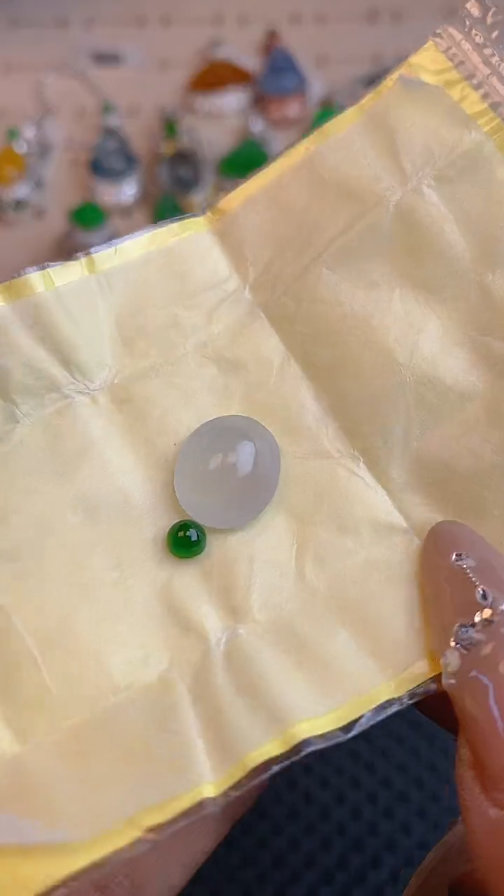 【闪购商品】定制翡翠未镶嵌天然A货翡翠62