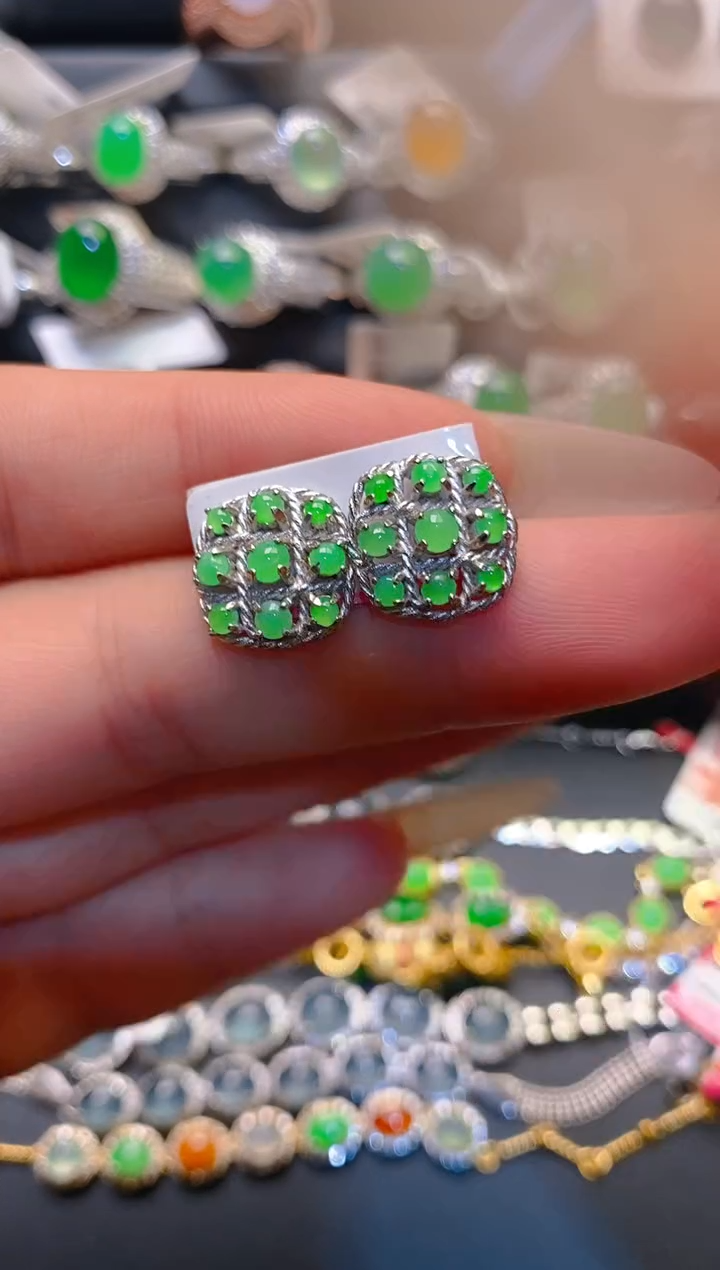 翡翠银S925镶嵌耳饰天然