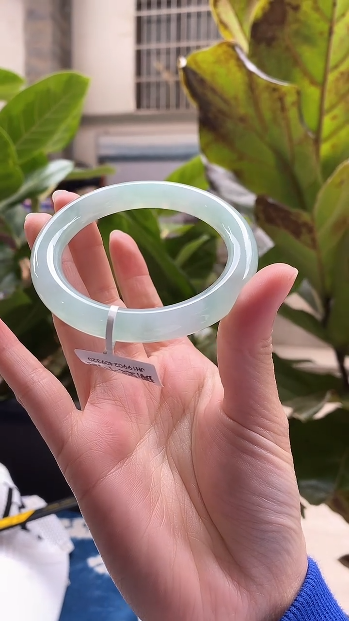 【闪购商品】翡翠手镯（圆镯）未镶嵌翡翠手镯54圆条