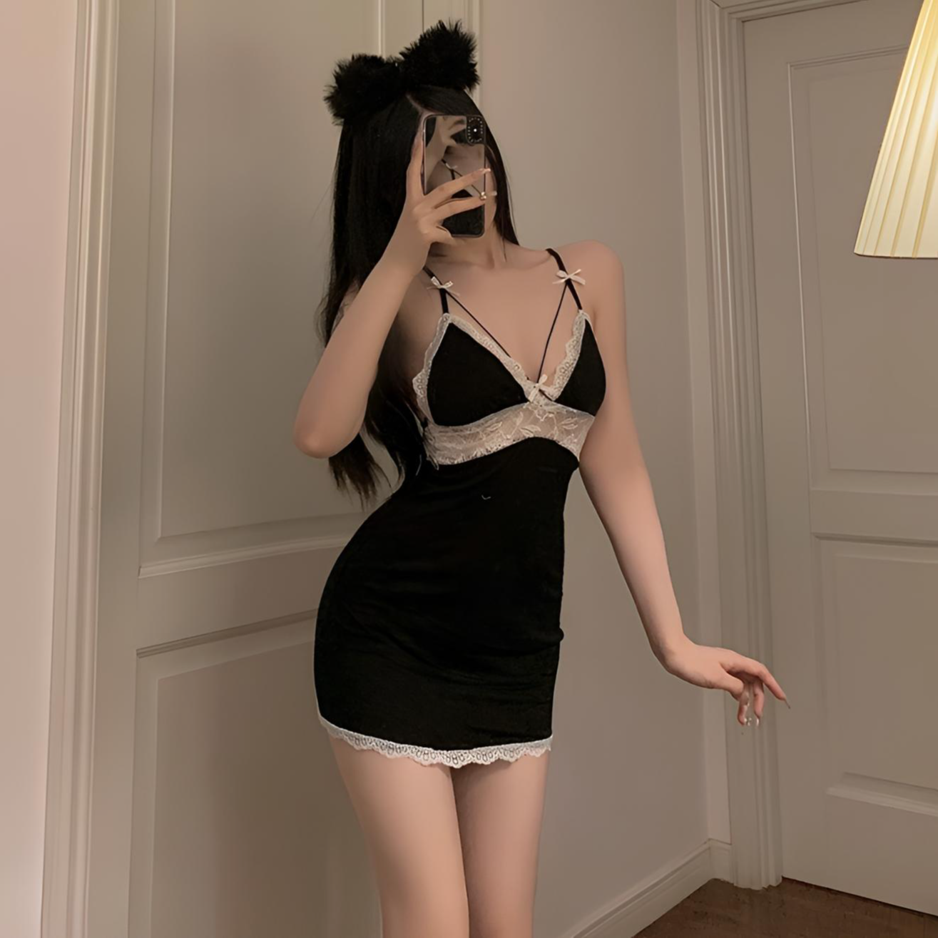 【蜜桃】性感吊带蕾丝拼接蝴蝶甜美少女吊带可拆卸胸垫睡裙